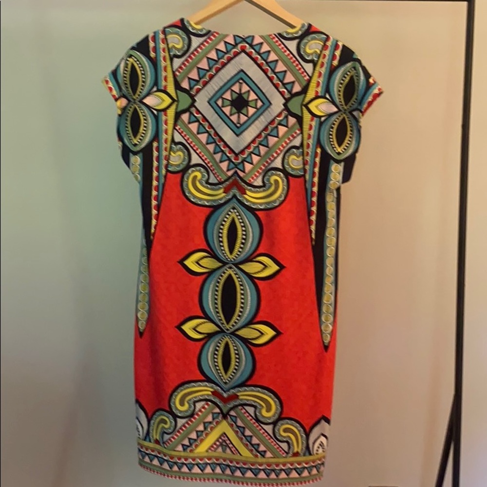 Dress - Picture 3 of 3